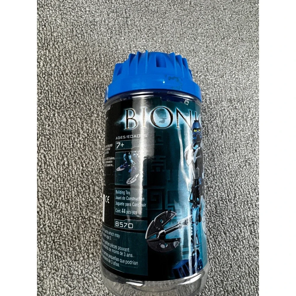 LEGO Bionicle Gali Nuva 8570 Toa of Water Complete with Canister and Manual 2002